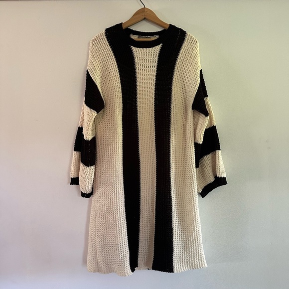 4SI3NNA Dresses & Skirts - 4SI3NNA Black and Cream Striped Midi Sweater Dress Bell Sleeves